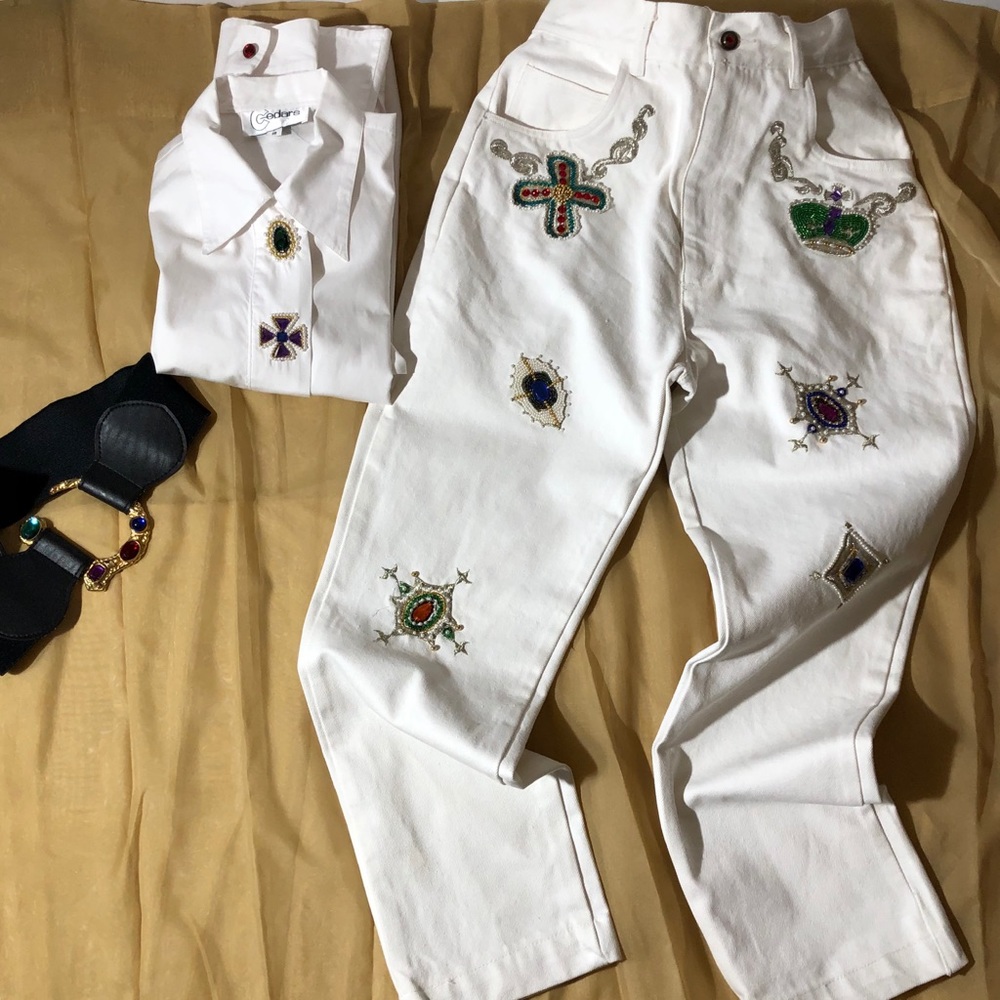 Cowgirl Cedars Vintage Holiday Pant Outfit